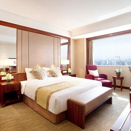 Crowne Plaza Nanjing Hotels & Suites ภายนอก รูปภาพ