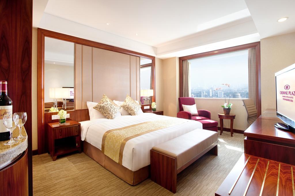 Crowne Plaza Nanjing Hotels & Suites ภายนอก รูปภาพ