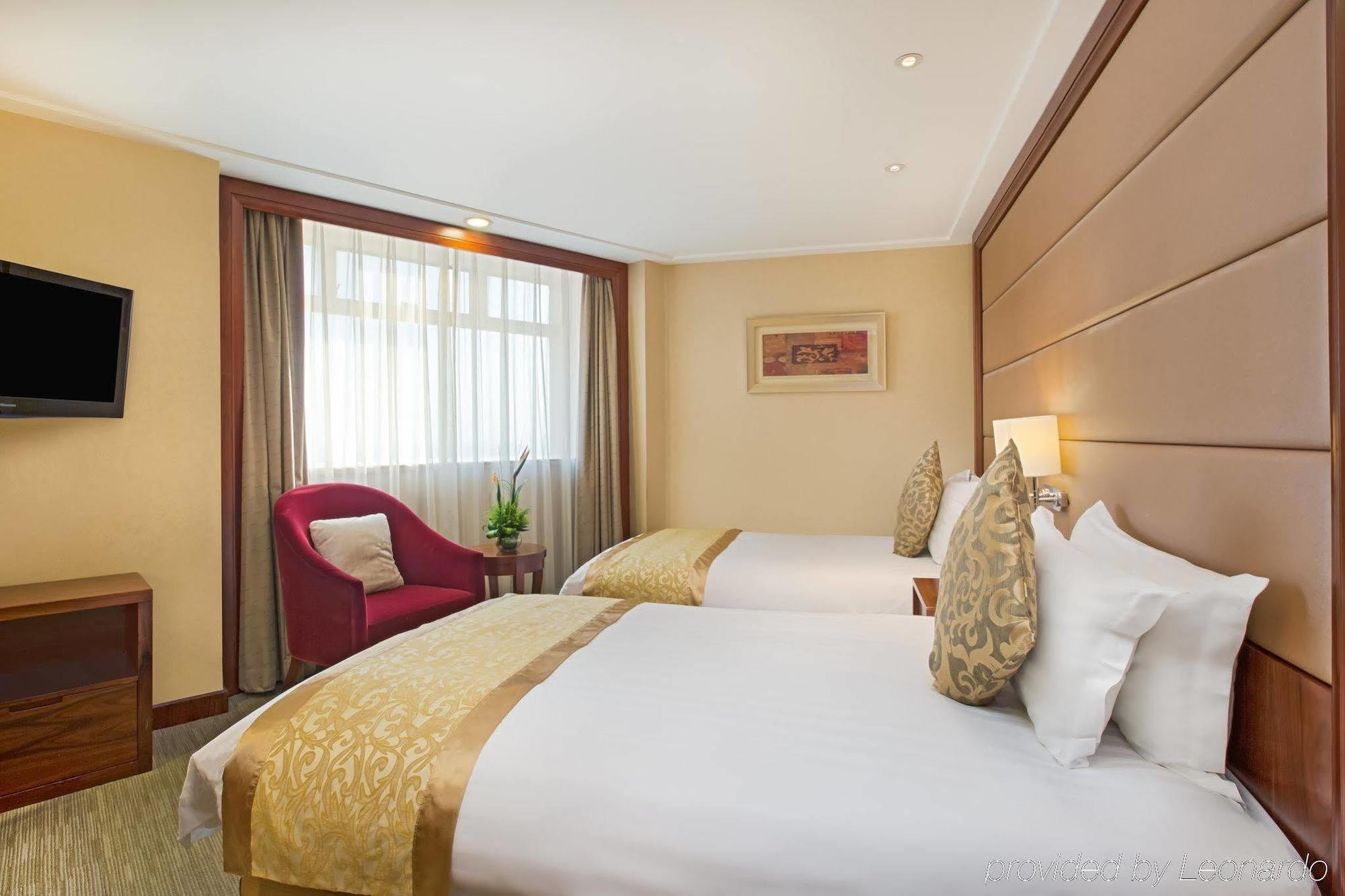 Crowne Plaza Nanjing Hotels & Suites ภายนอก รูปภาพ