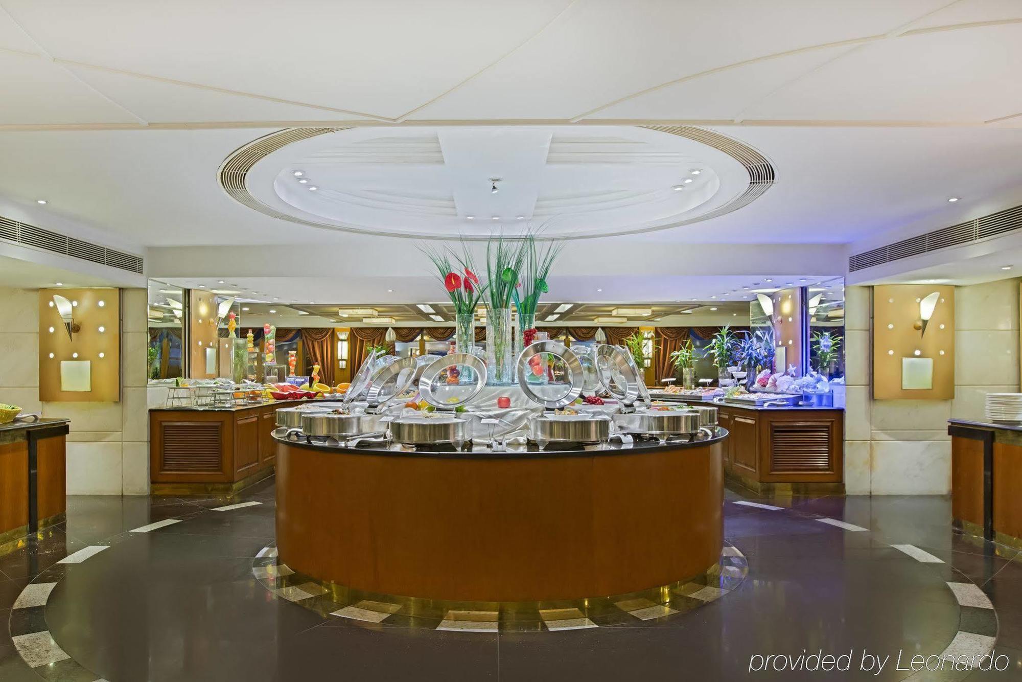 Crowne Plaza Nanjing Hotels & Suites ภายนอก รูปภาพ