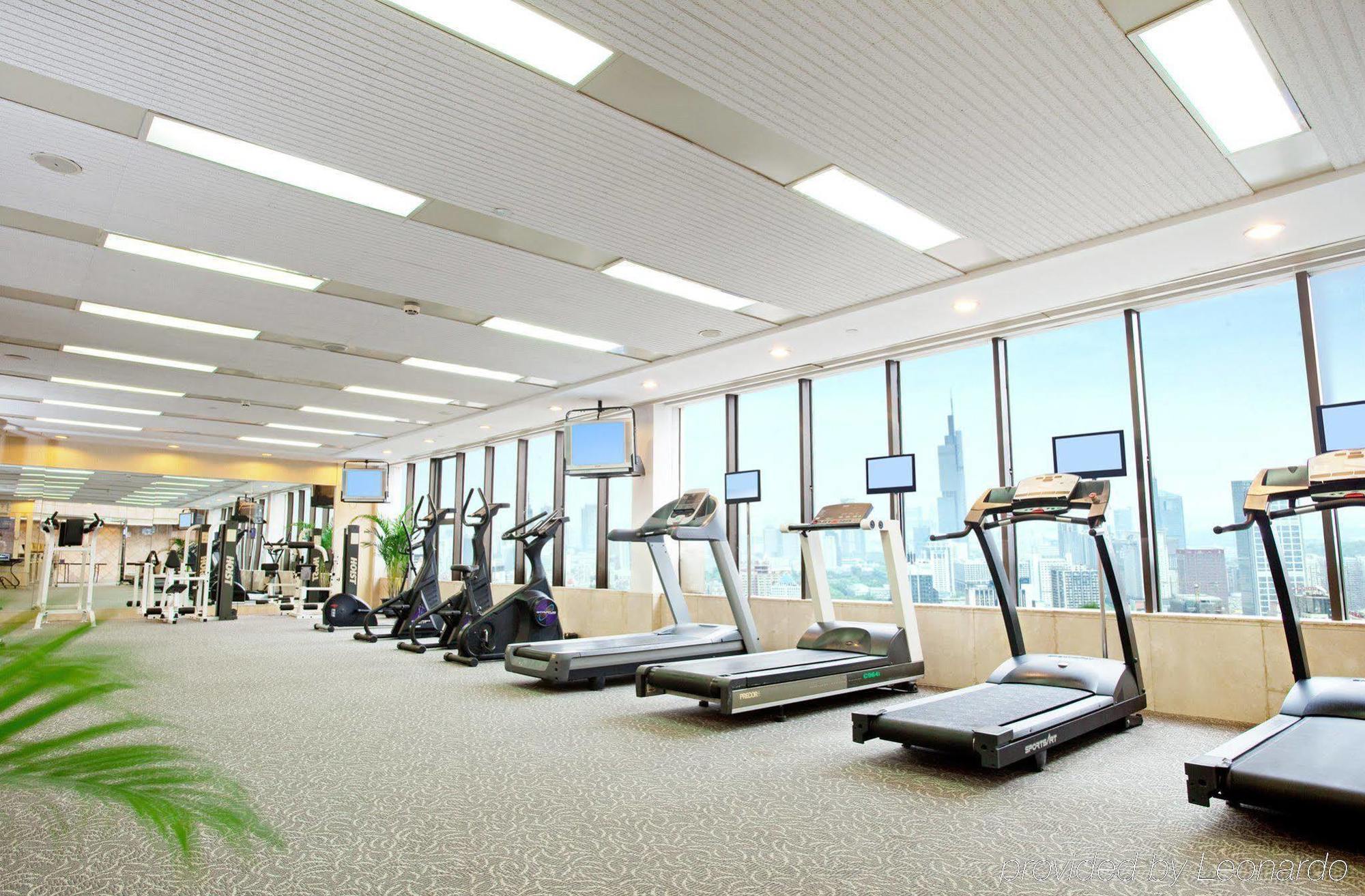 Crowne Plaza Nanjing Hotels & Suites ภายนอก รูปภาพ