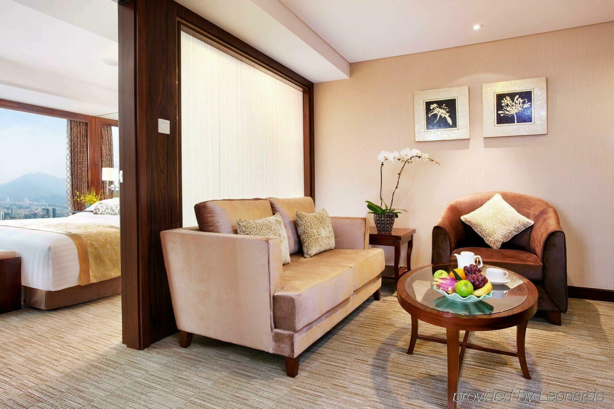 Crowne Plaza Nanjing Hotels & Suites ภายนอก รูปภาพ